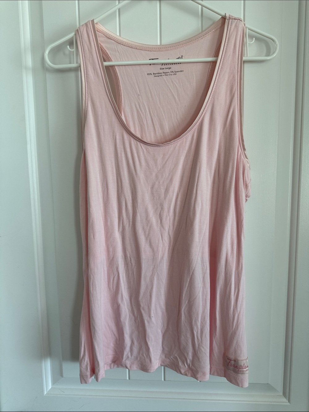 Everyday Scoop Neck Women's Tank Top — Soft Light Pink